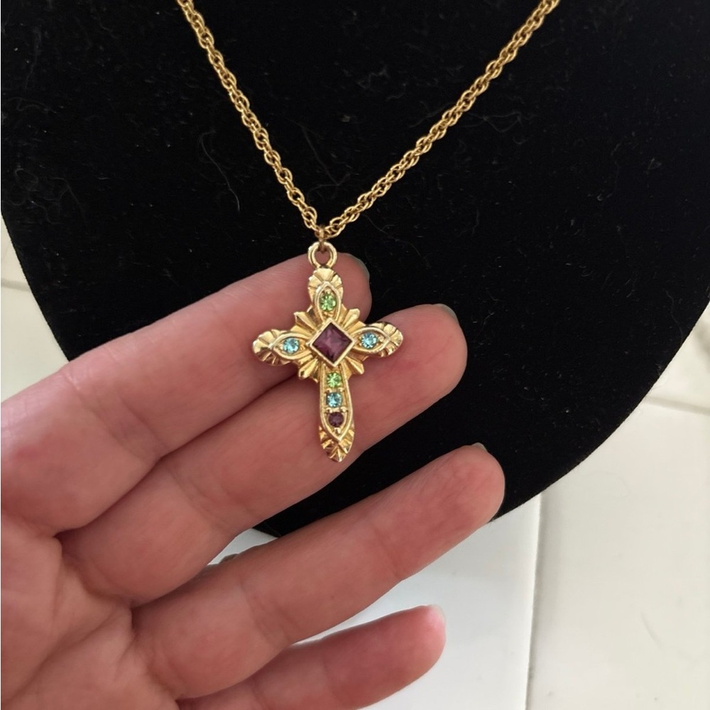 Vintage Gold Cross Pendant Necklace